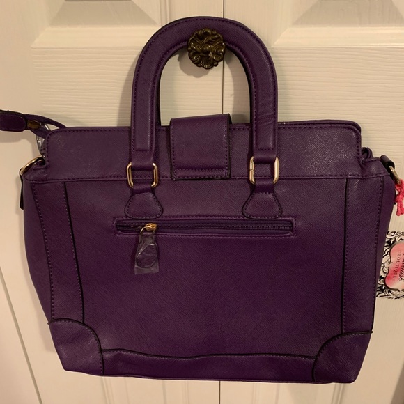 “Alfa” Handbag - Picture 2 of 3